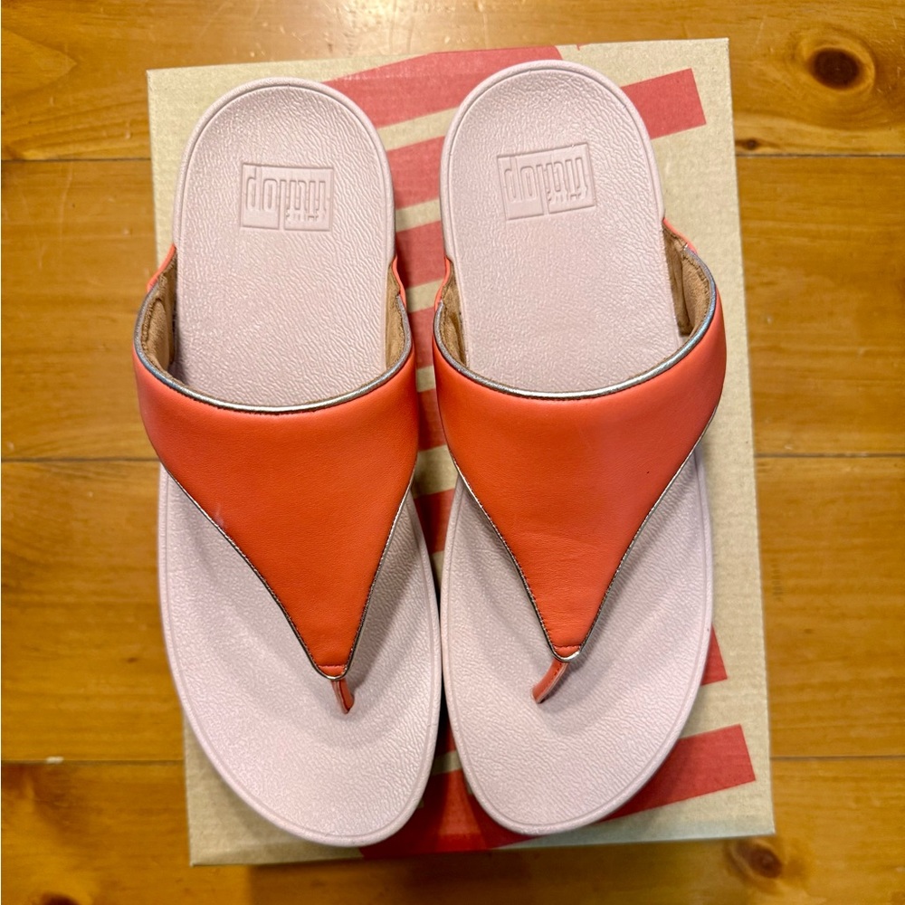 FitFlop Coral Pink Toe-Post Sandals